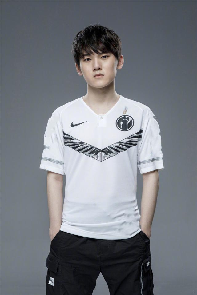 【快讯】游戏市场持续火热，LOL成最吸金端游